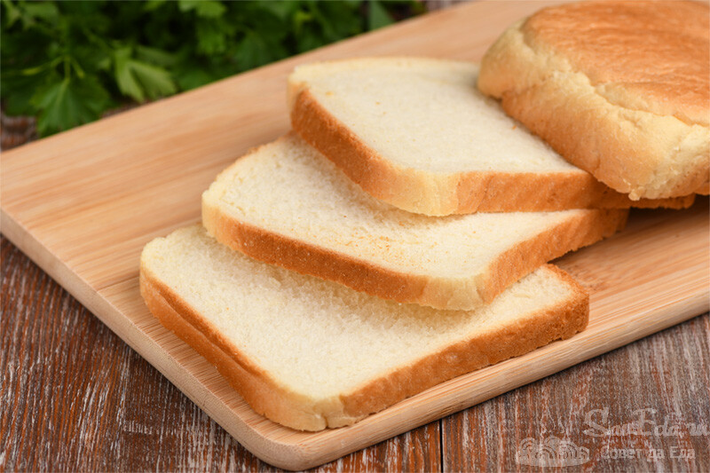 Тоненький ломтик хлеба. Невероятно мягкий хлеб. Хлеб это результат. Смятие мягкий хлеб. Четверо ножниц мягчайший хлеб поезжай